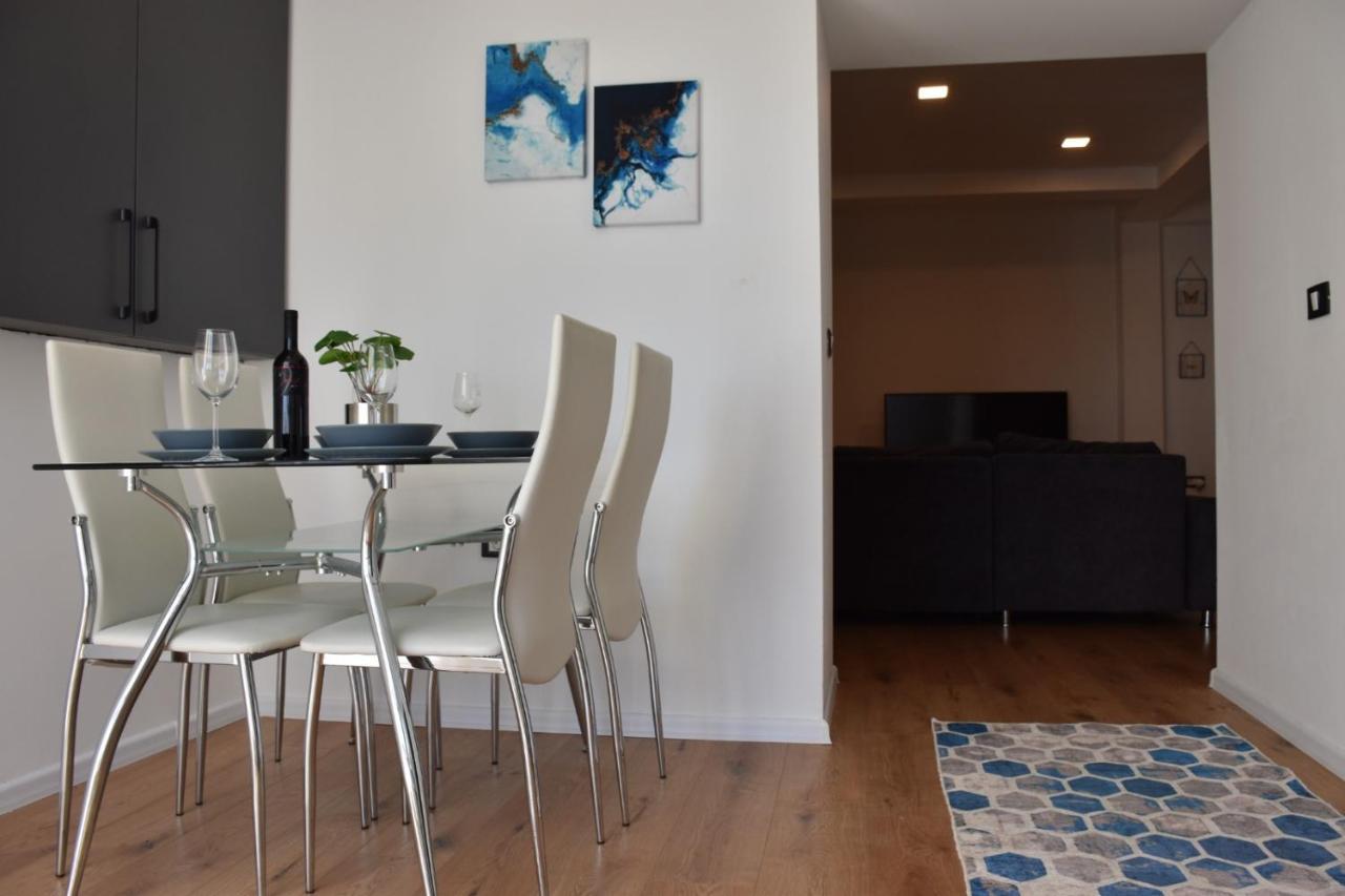 Apartamento Apartman Lucana Tribalj Exterior foto